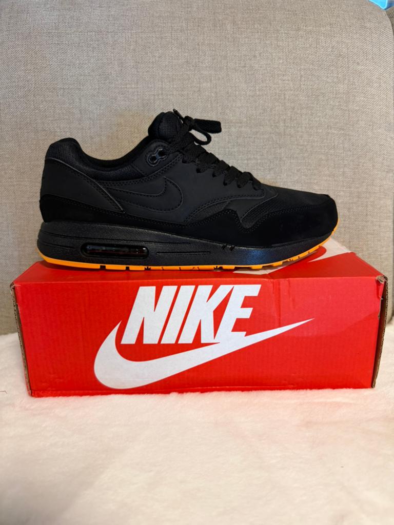 Nike Air Max 1 Maat 44, Kleding | Heren, Schoenen, Ophalen of Verzenden, Zo goed als nieuw