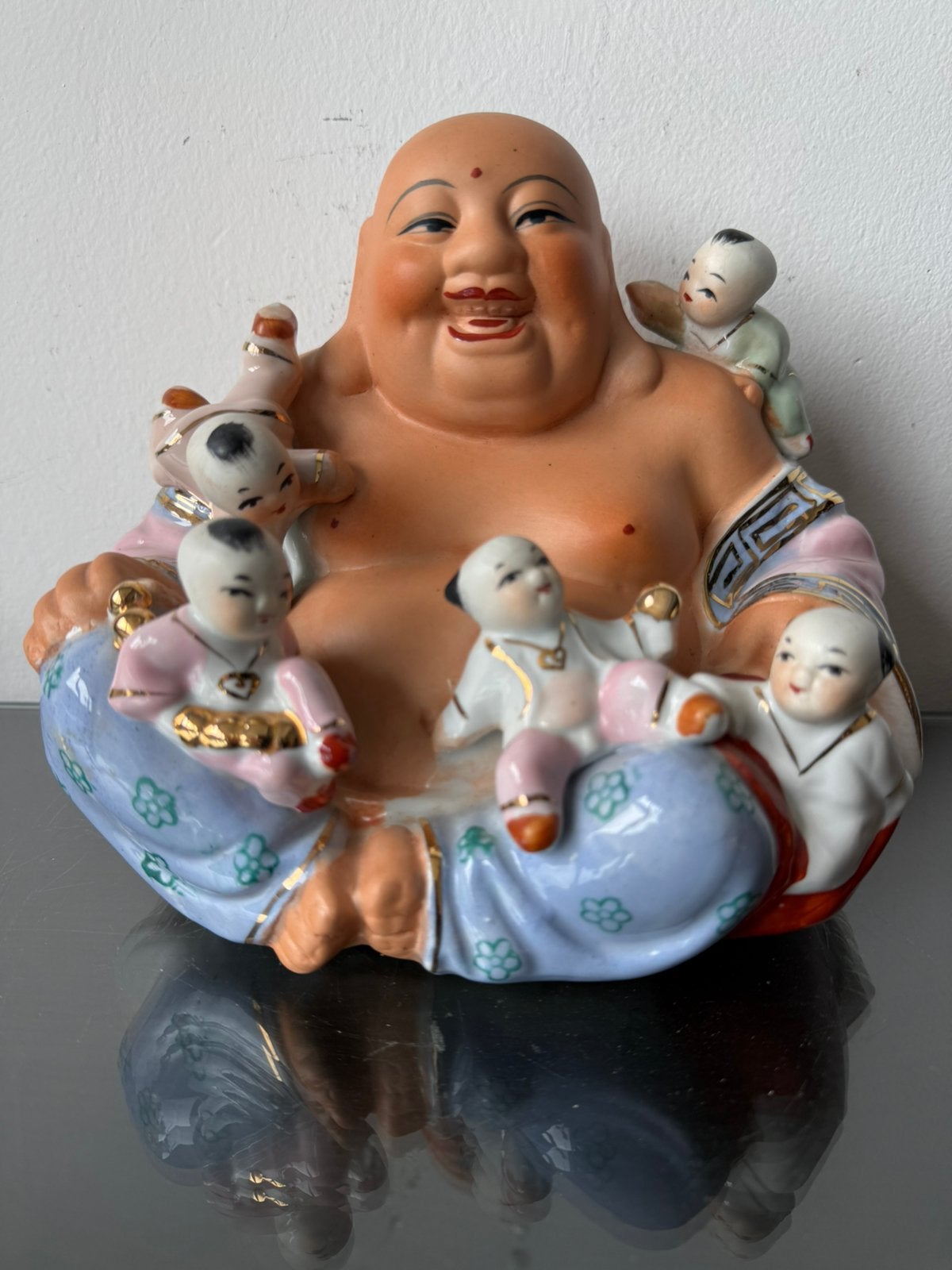 Grote Boeddha porselein Chinees met kindjes, Ophalen of Verzenden, Zo goed als nieuw