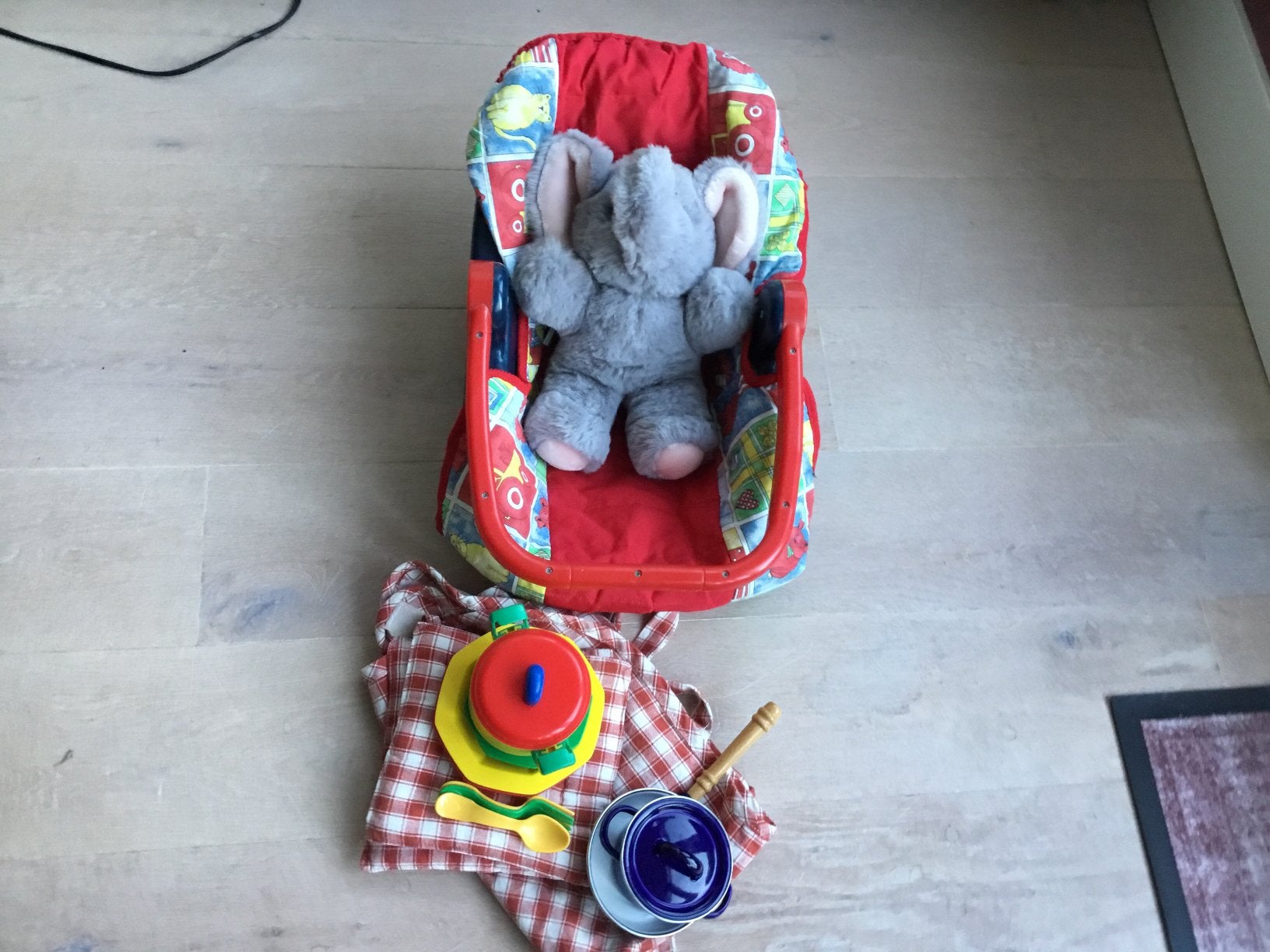 Poppen maxicosi plus knuffel, Ophalen of Verzenden, Overige typen