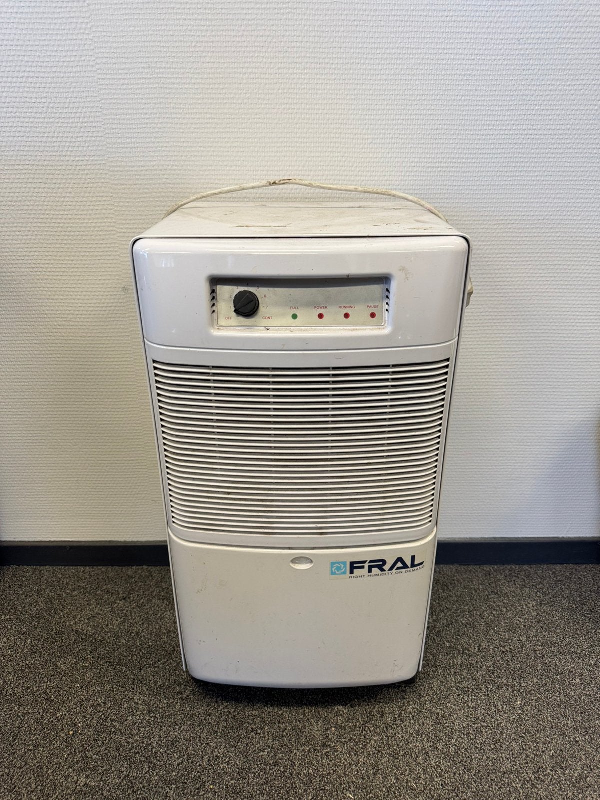 FRAL FDC32 professionele luchtontvochtiger 380 m³ p/u, Ophalen, Gebruikt, Luchtontvochter