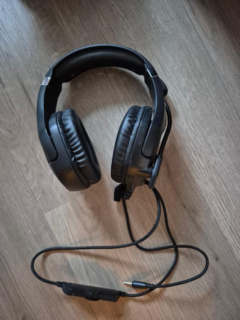 Forze Gaming Headset voor PlayStation 4, Ophalen, Zo goed als nieuw, PlayStation 4