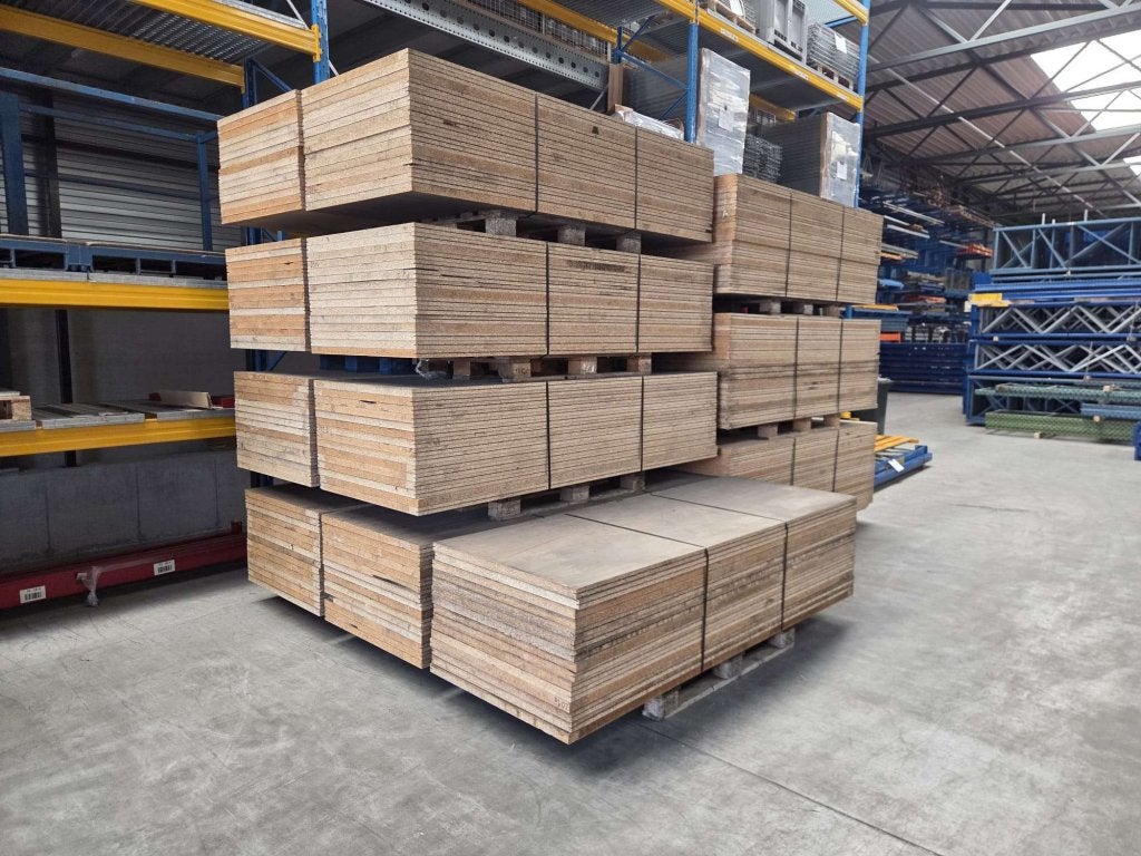 Spaanplaat / C-dur platen 2415x895x38mm vanaf €6,00 p/m2, Doe-het-zelf en Verbouw, Hout en Planken, Gebruikt, Overige houtsoorten