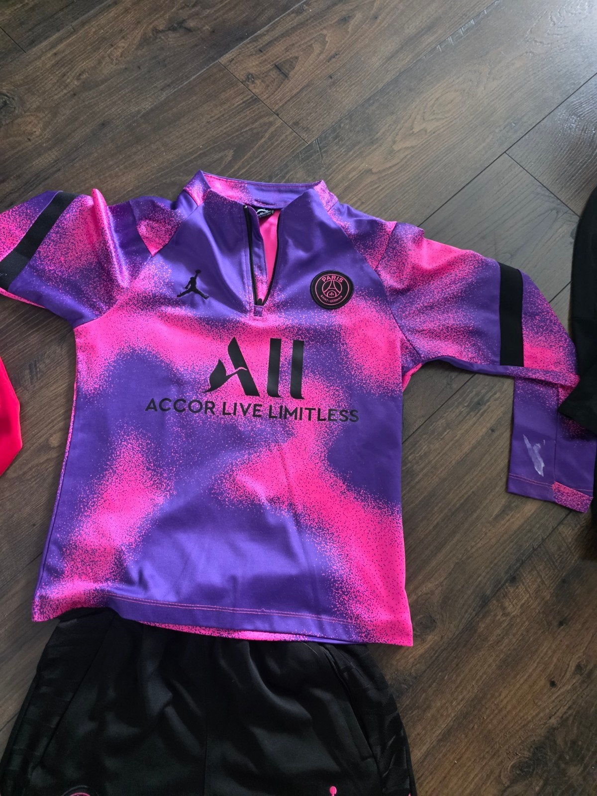Voetbal trainingspakken (nike , ajax , psg en Manchester), Kleding | Heren, Meerkleurig, Overige maten, Ophalen of Verzenden, Voetbal