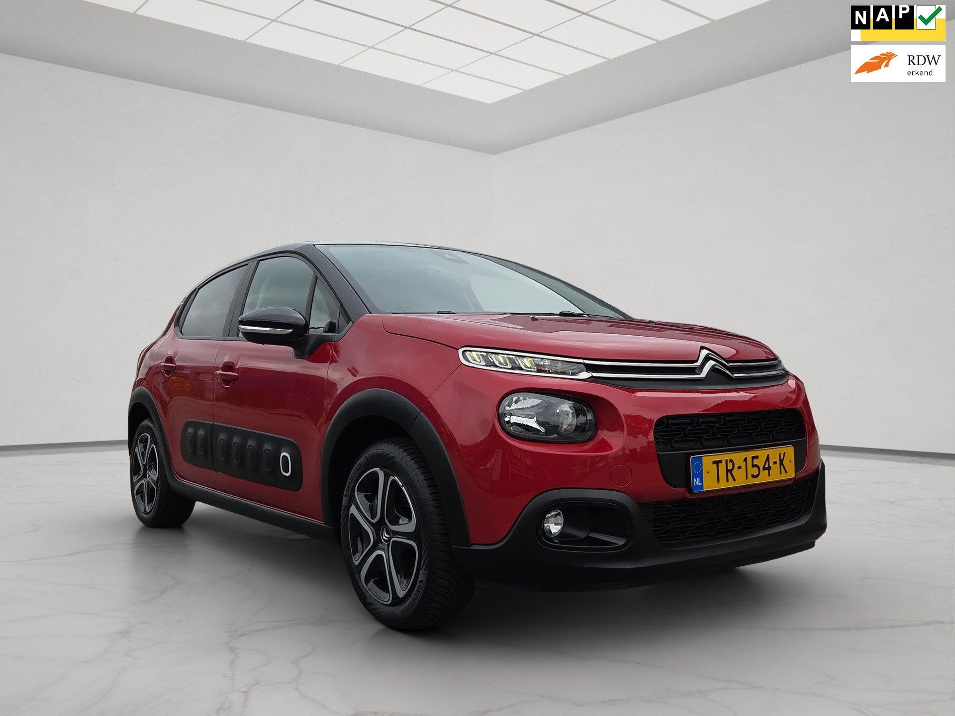 Citroen C3 1.2 PureTech Feel Edition, 1199 cc, 82 pk, 450 kg, Origineel Nederlands
