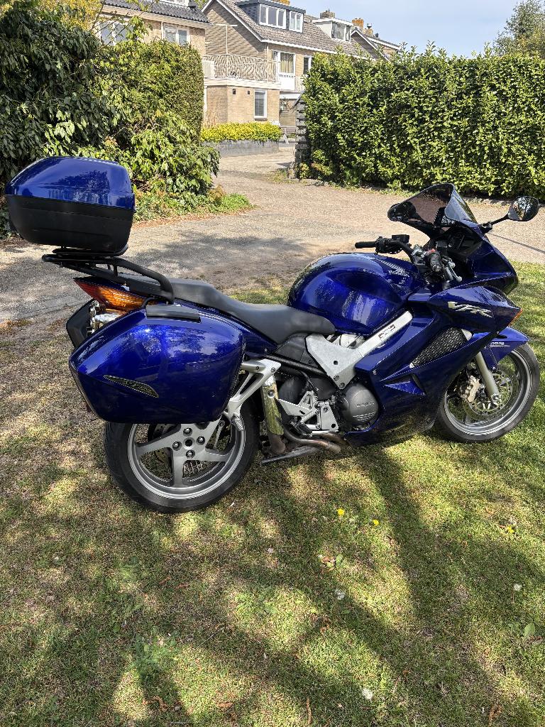 Honda VFR 800 VTEC, Motoren, 4 cilinders, Motorrijbewijs A, Gebruikt, Particulier