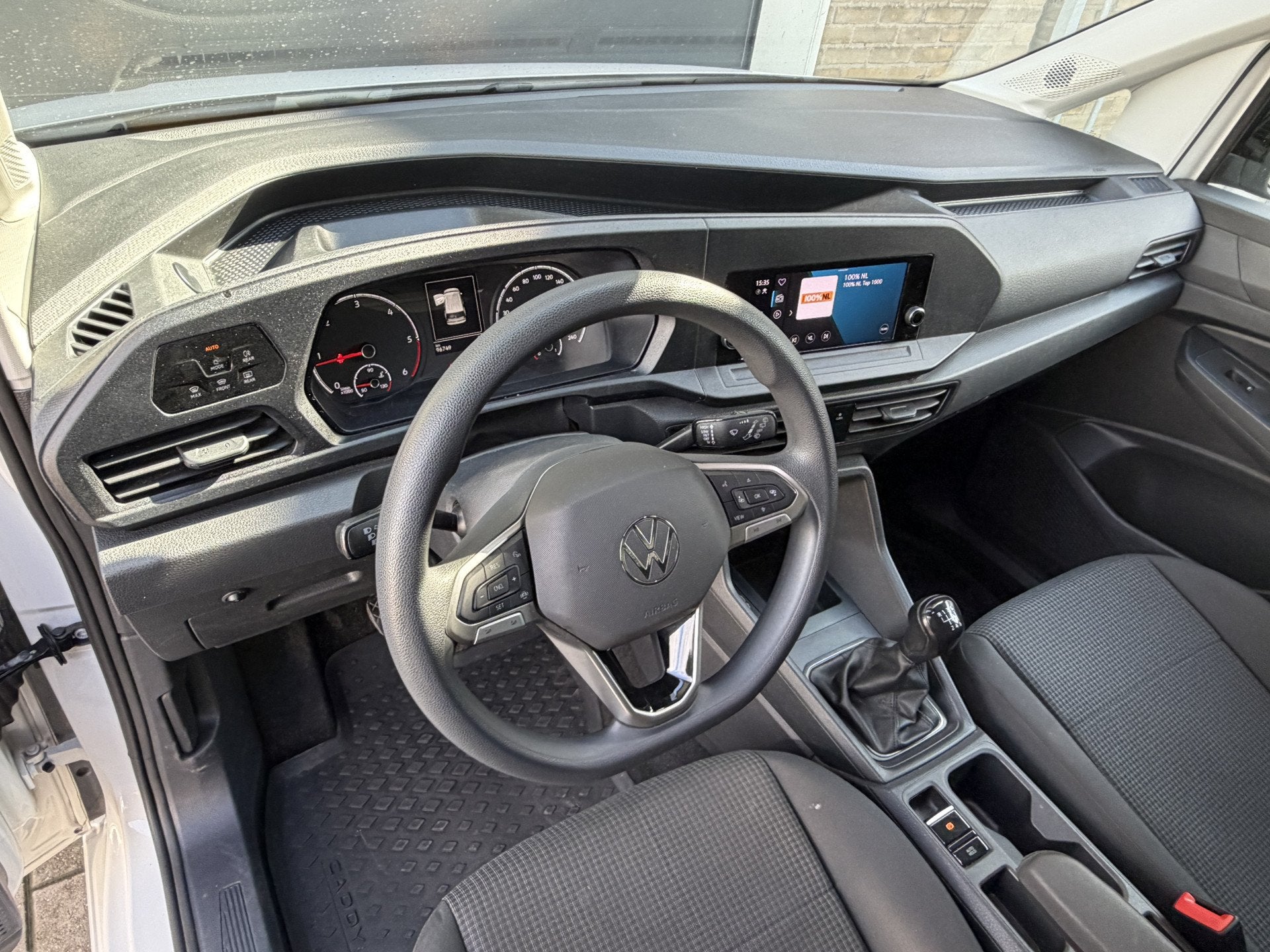 Volkswagen Caddy Cargo 2.0 TDI Euro 6 Comfort Trekhaak/CarPl, Auto's, Voorwielaandrijving, Stof, Gebruikt, 4 cilinders