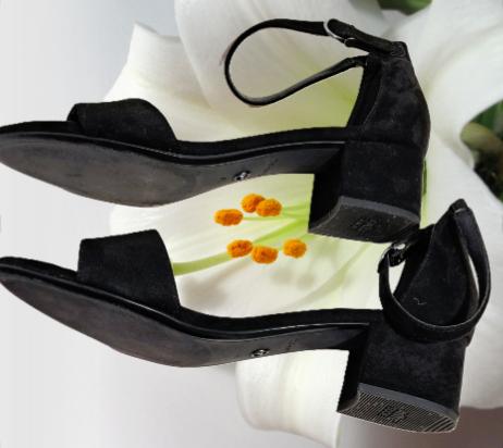 TAMARIS 🌞suède look sandalen dichte hiel zwart mt 40, Tamaris, Verzenden, Zwart, Sandalen of Muiltjes