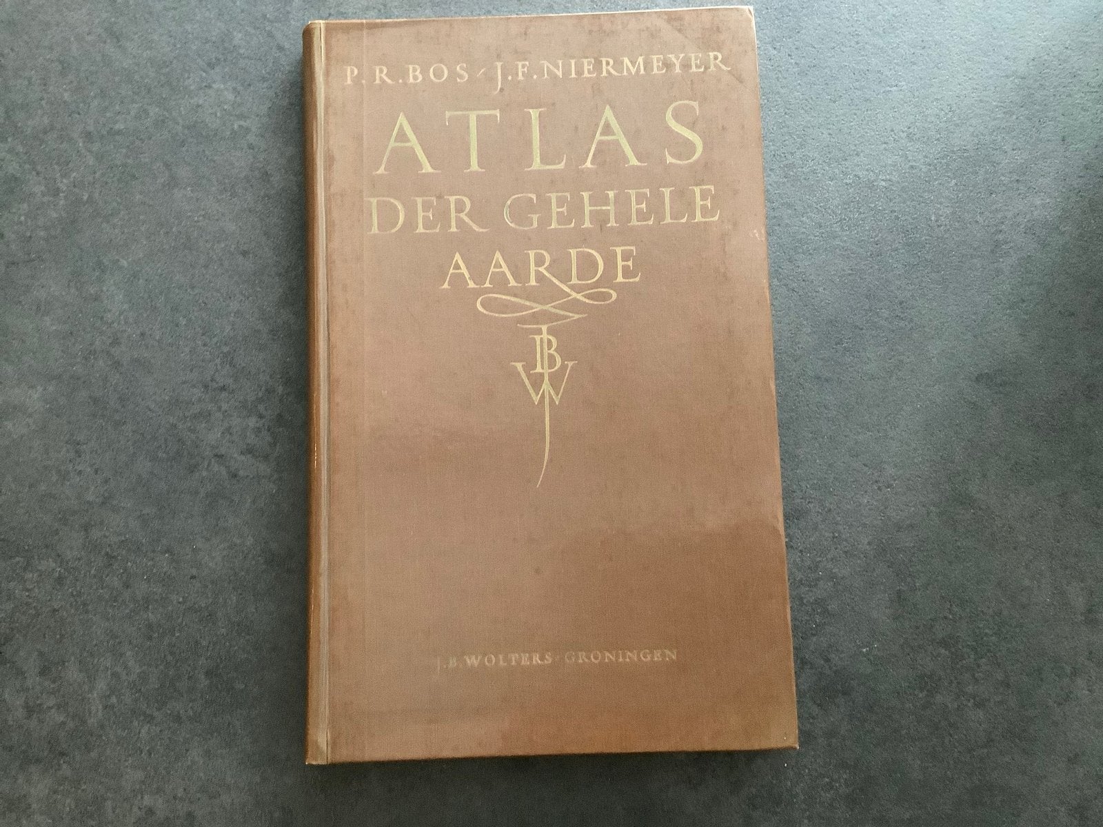 Bos-Niermeyer Schoolatlas der Gehele Aarde - 1951, Gelezen, Bosatlas, Ophalen of Verzenden, 1800 tot 2000