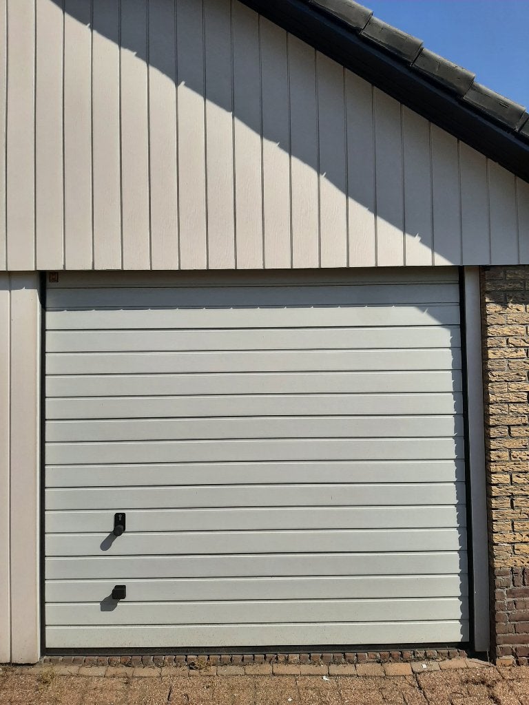 Garagedeur van Hörmann, Ophalen, Gebruikt, Garagedeur, 120 cm of meer