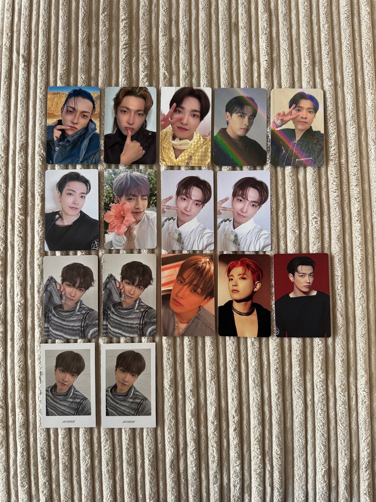 Hongjoong Ateez pc’s en pobs Golden Hour part 4 en 3, Ophalen of Verzenden, Zo goed als nieuw, Foto of Kaart