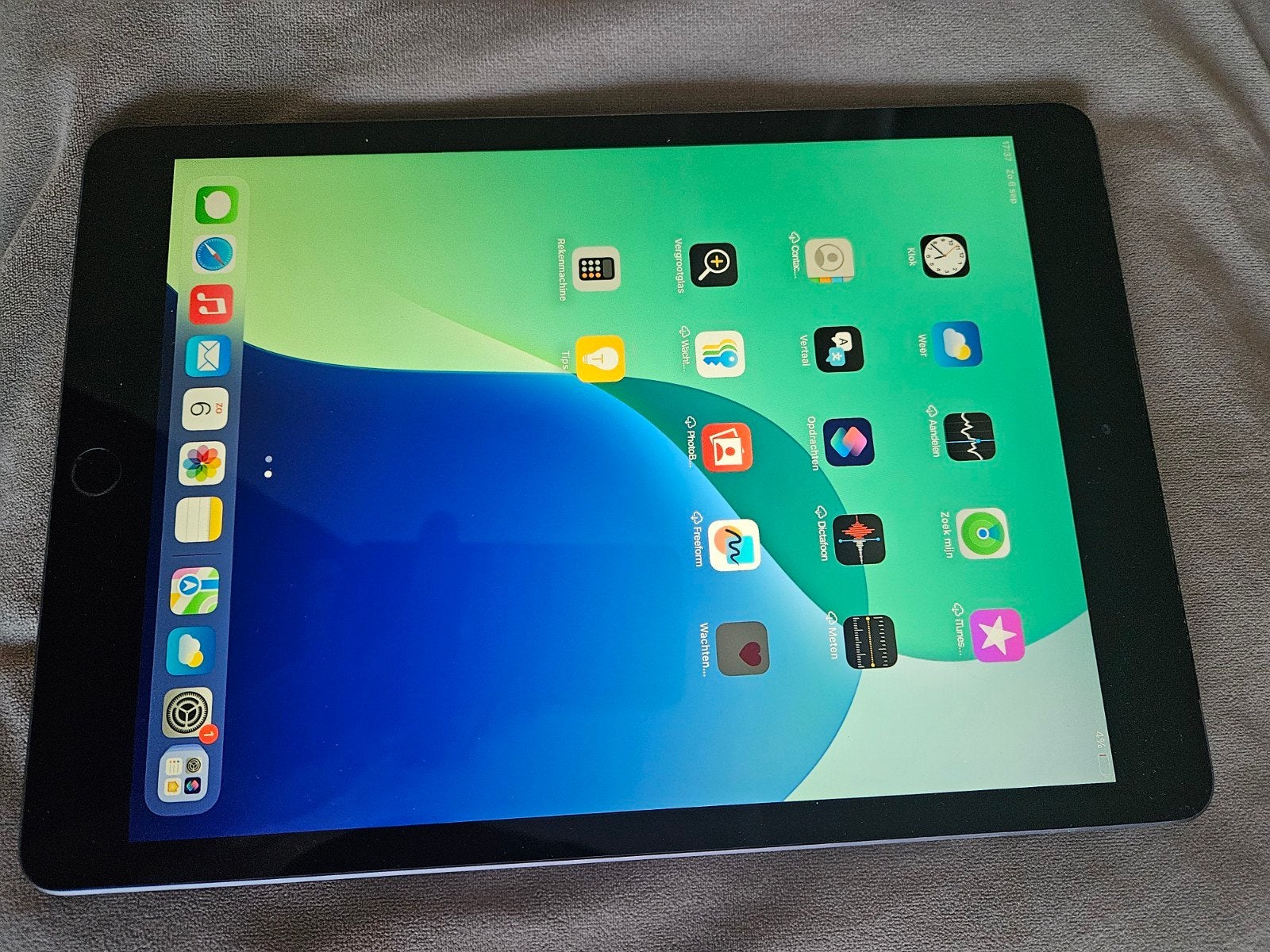 iPad 8th Gen 32GB Wifi en simkaart, Ophalen, 10 inch, 32 GB