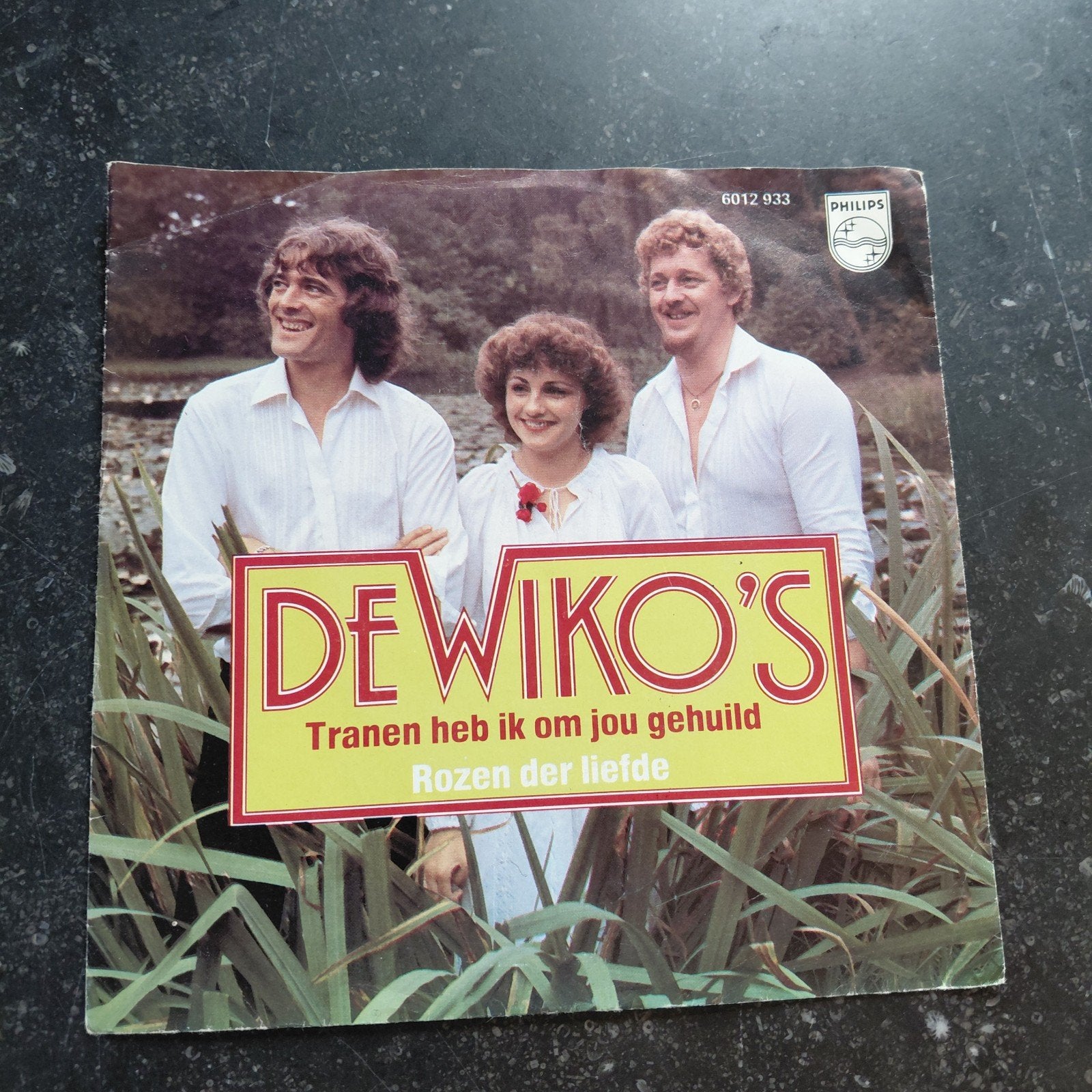 De Wikos - Tranen heb ik om jou gehuild / Rozen der liefde, Cd's en Dvd's, Ophalen of Verzenden, Gebruikt, Nederlandstalig