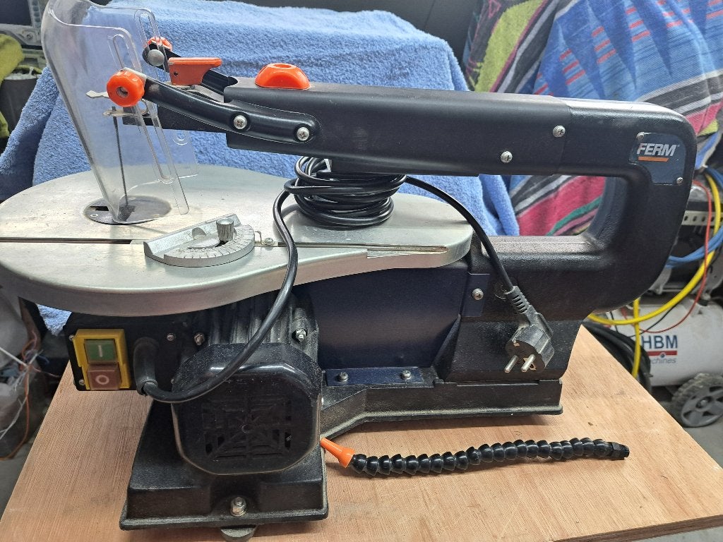 Ferm Decoupeerzaagmachine - Zo goed als nieuw, Zwart, Abstract, Zo goed als nieuw, Machine