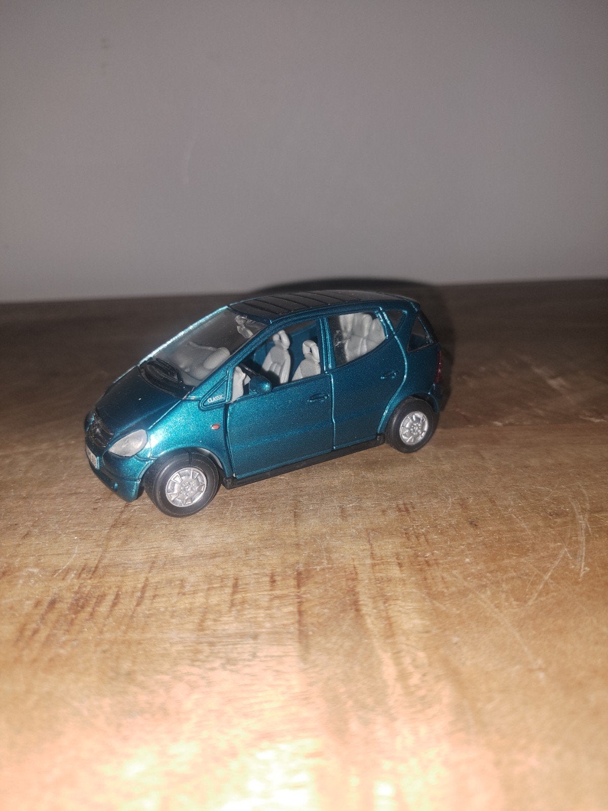 Welly model mercedes a klasse, Gebruikt, Auto, Ophalen of Verzenden, N.b