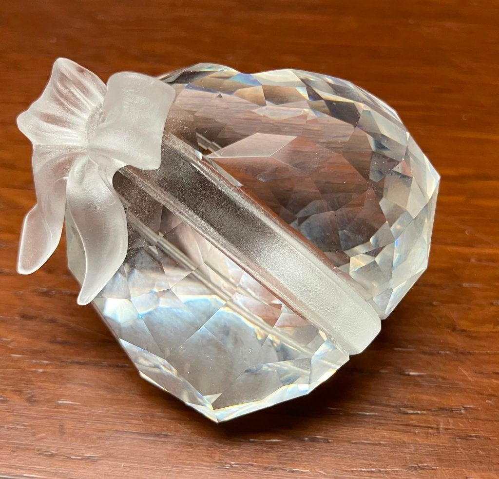 Swarovski hart met strik, Verzamelen, Swarovski, Ophalen, Zo goed als nieuw, Figuurtje