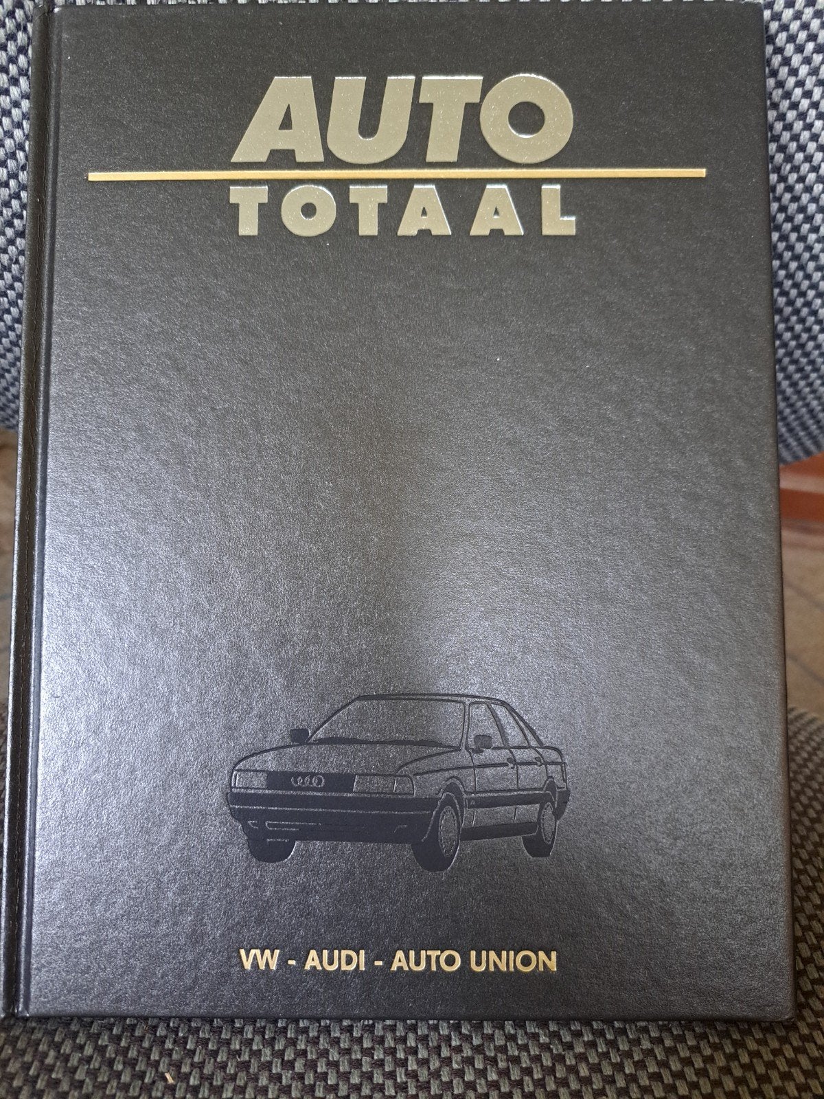 Auto Totaal Boek: VW - Audi - Auto Union Collecters Item, Ophalen of Verzenden, Gelezen, Volkswagen, Onbekend