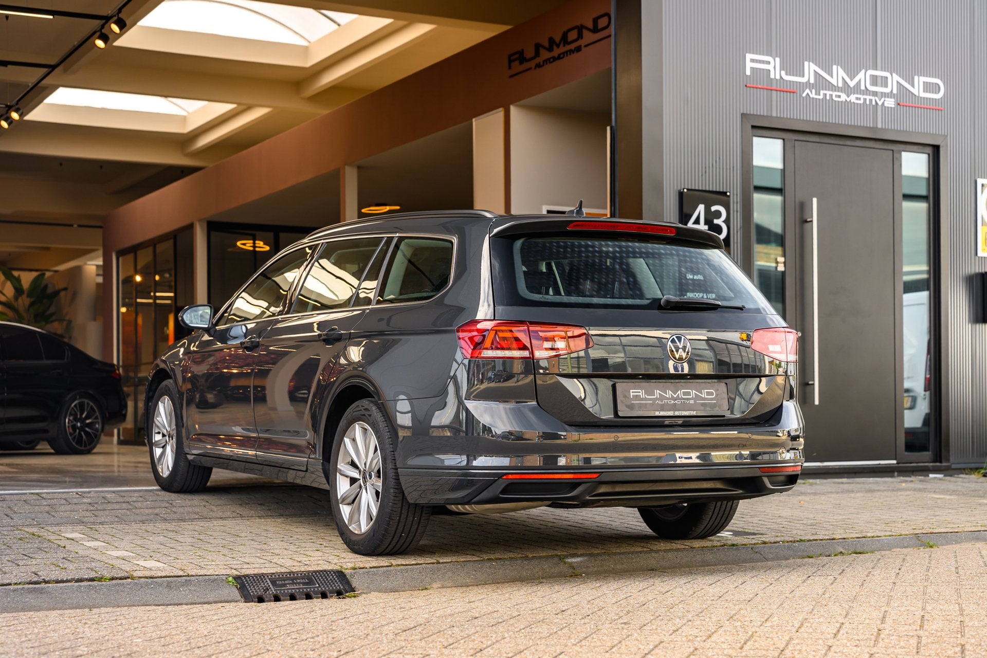 Volkswagen Passat Variant 1.5 TSI Business Plus Pro | Acc |, Auto's, Dealer onderhouden, 4 cilinders, 150 pk, Passat