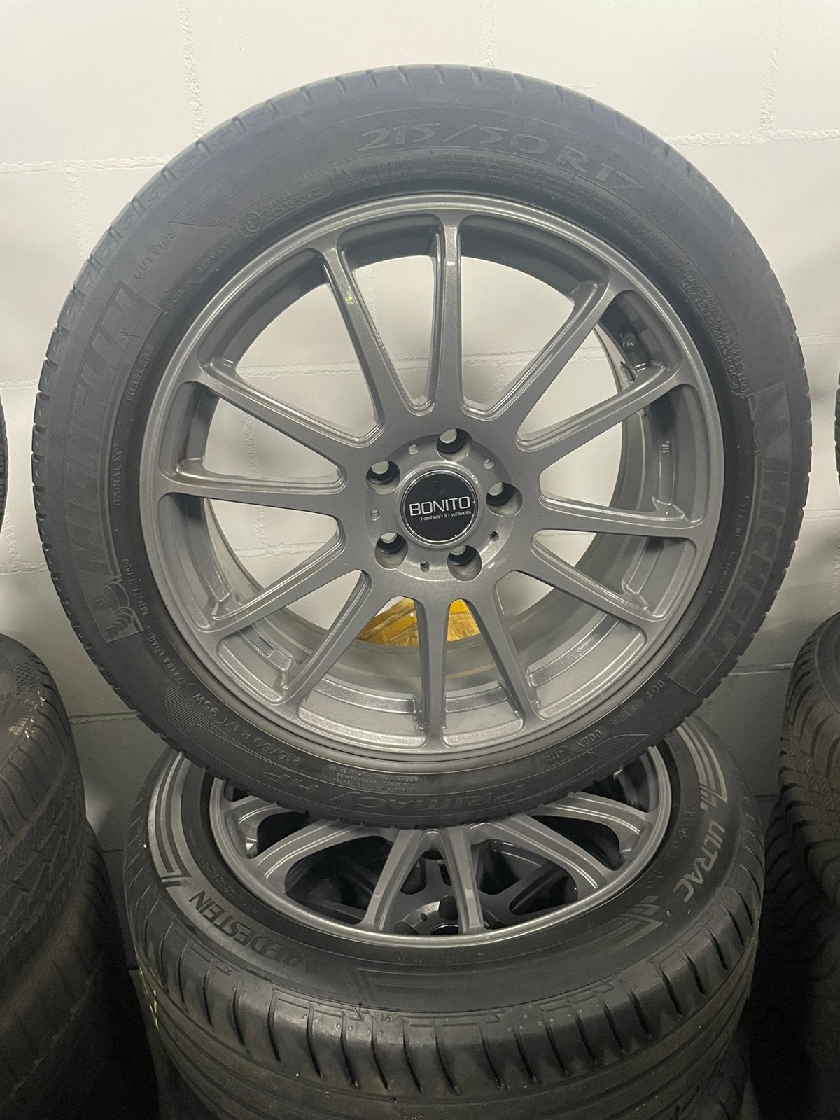 Volvo V60 S60 17 inch velgen met zomerbanden, Ophalen, Gebruikt