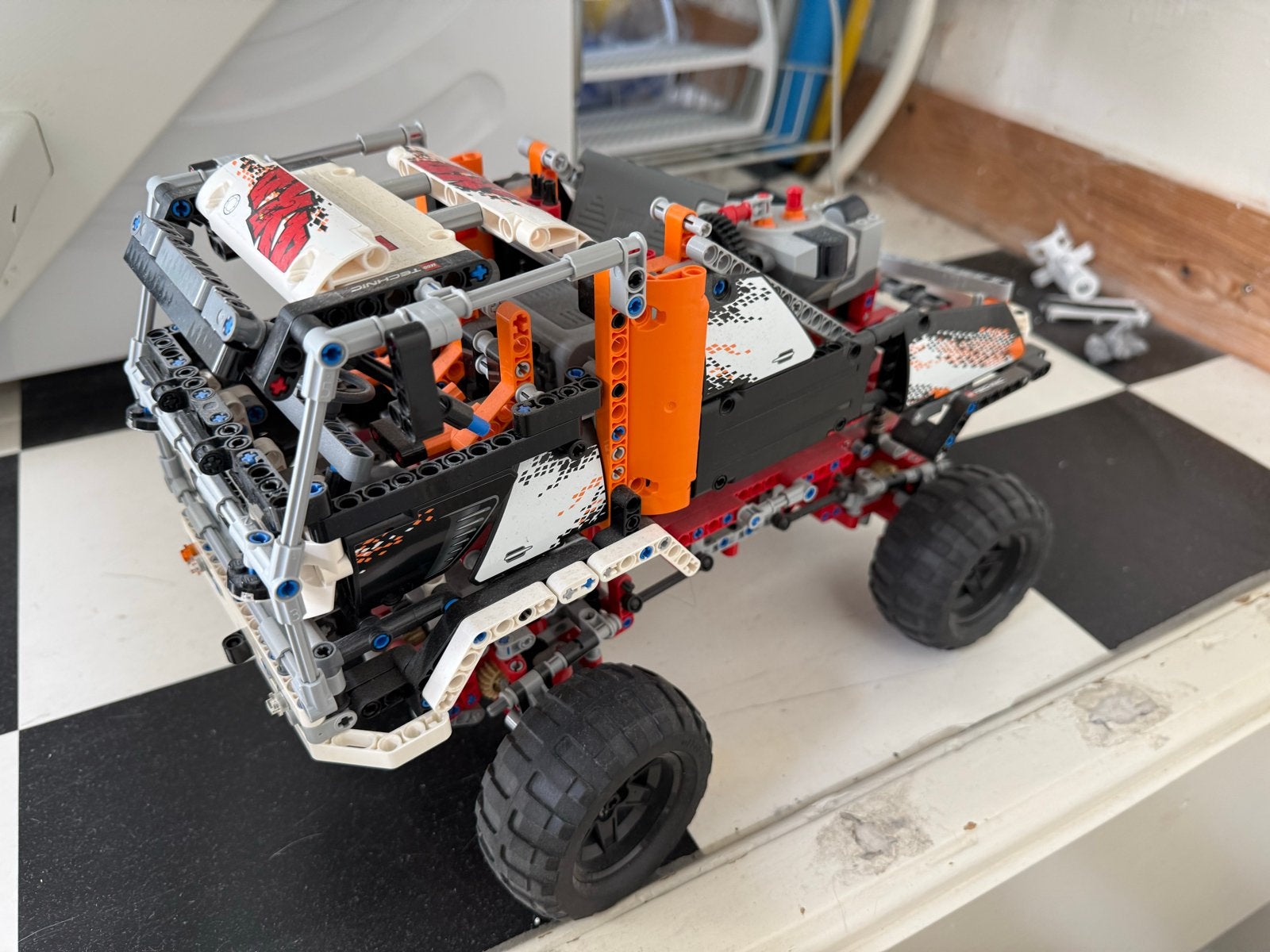 Lego Technic 9398 4x4 Crawler met afstandsbediening, Ophalen, Zo goed als nieuw