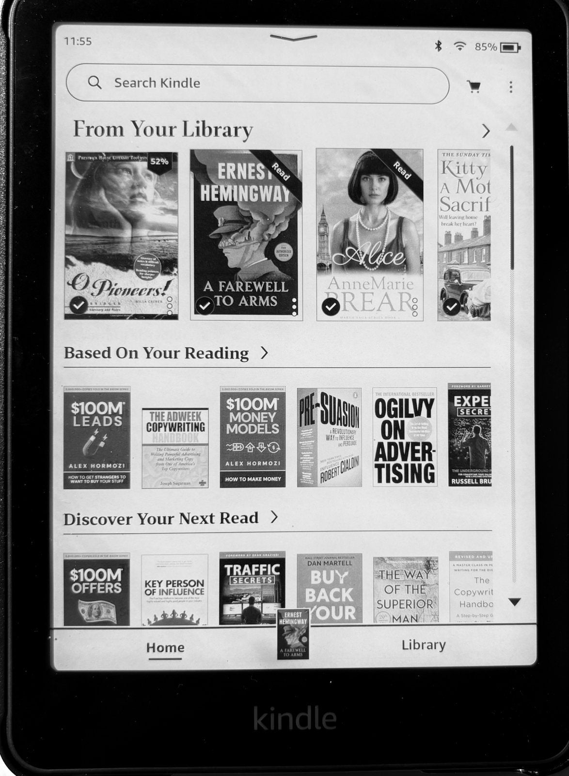 Kindle Paperwhite Signature Edition, Ophalen of Verzenden, Zo goed als nieuw, 10 inch, Bescherming voor- en achterkant