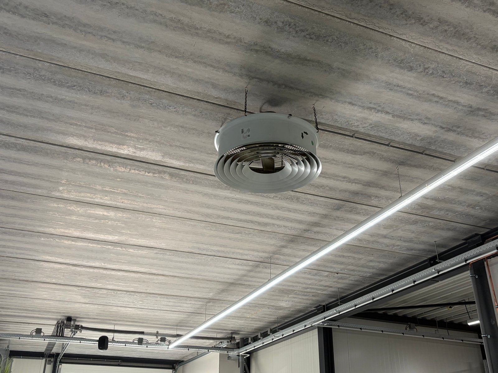 2 Ventilatoren met sturing/bediening, Witgoed en Apparatuur, Ventilatoren, Ophalen of Verzenden, Gebruikt, Overige