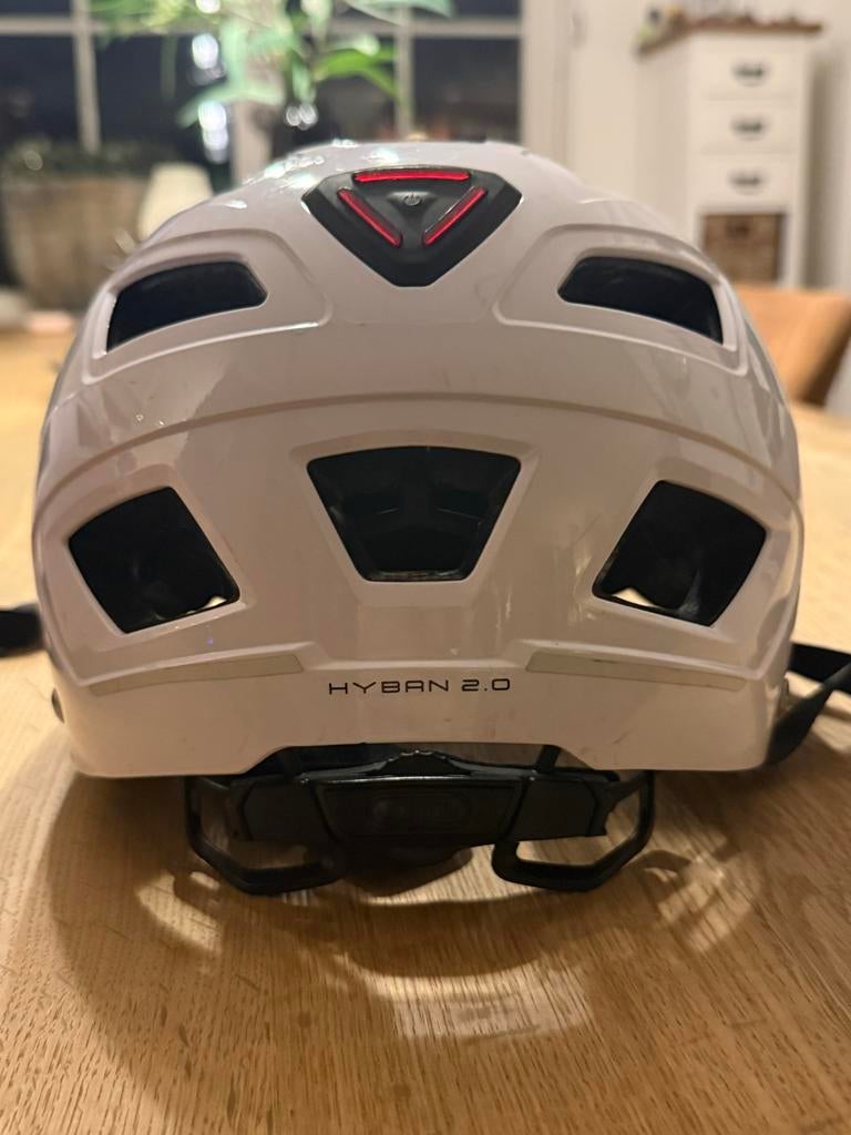 ABUS Hyban 2.0 Fietshelm - Wit (Maat L), Ophalen of Verzenden, Zo goed als nieuw, L, Heer of Dame