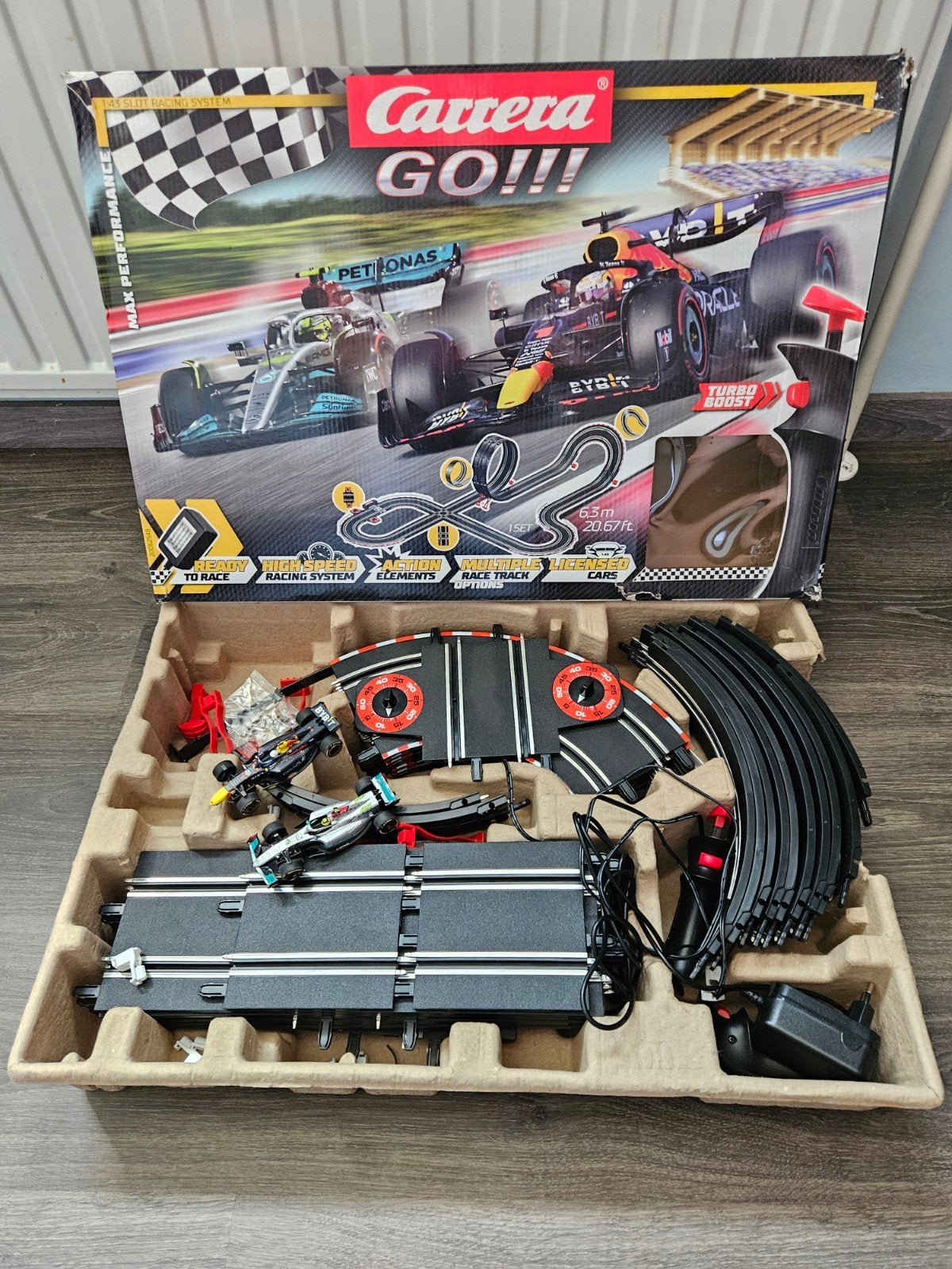 carrera go !!! race baan helemaal compleet, Kinderen en Baby's, Racebaan, Ophalen of Verzenden, Zo goed als nieuw, Met looping