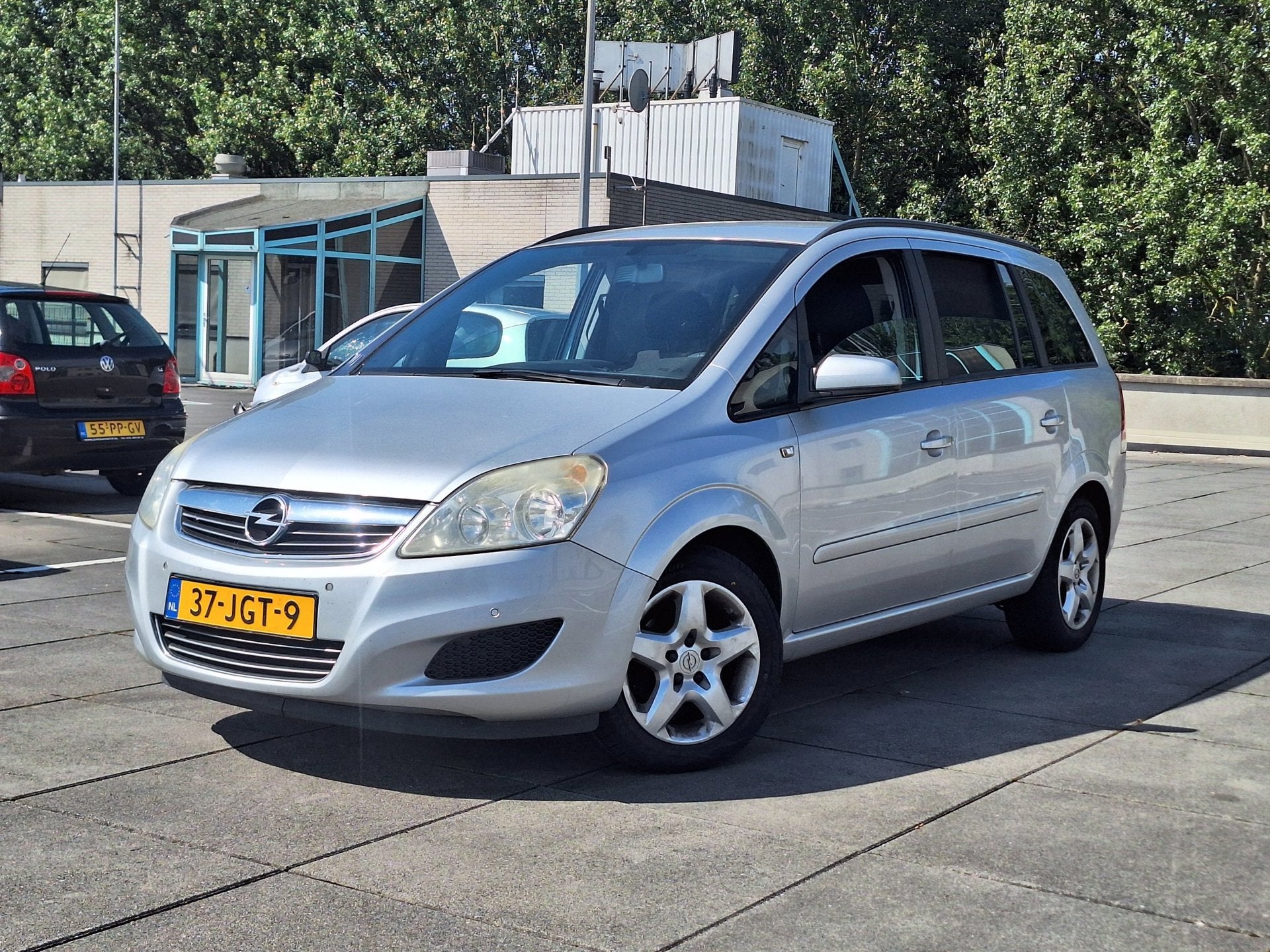 Opel Zafira €3495,-1.8 Business Automaat 7P Aircondition, Gebruikt, 4 cilinders, Zafira, Grijs