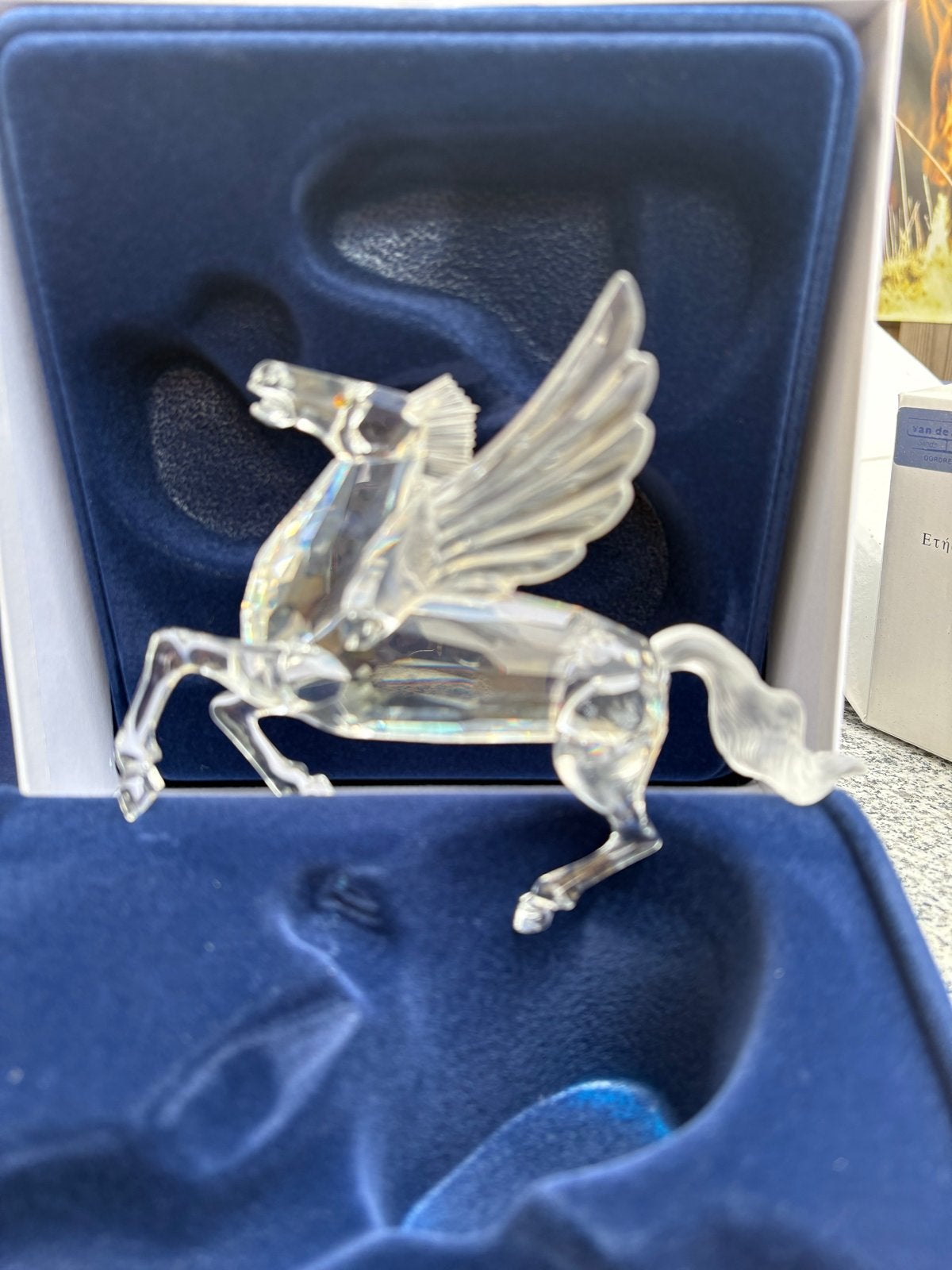 Swarovski Jaarstuk 1998 Pegasus doos en certificaat, Ophalen, Zo goed als nieuw, Figuurtje