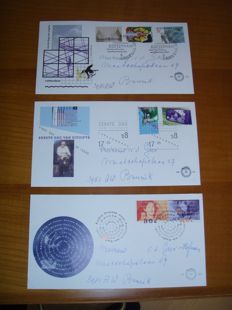 Te koop aangeboden eerstedagenveloppen., Ophalen of Verzenden, Beschreven, Nederland