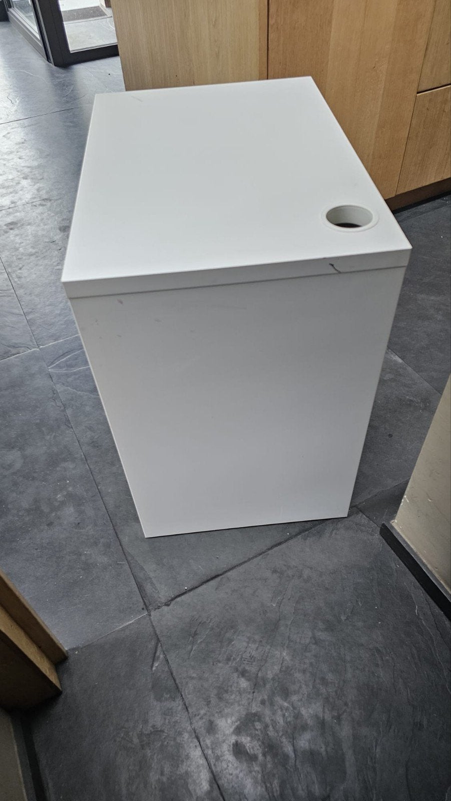 IKEA MICKE Bureau Wit - Compact en Functioneel, Ophalen, Met lades, Gebruikt, Spaanplaat of MDF