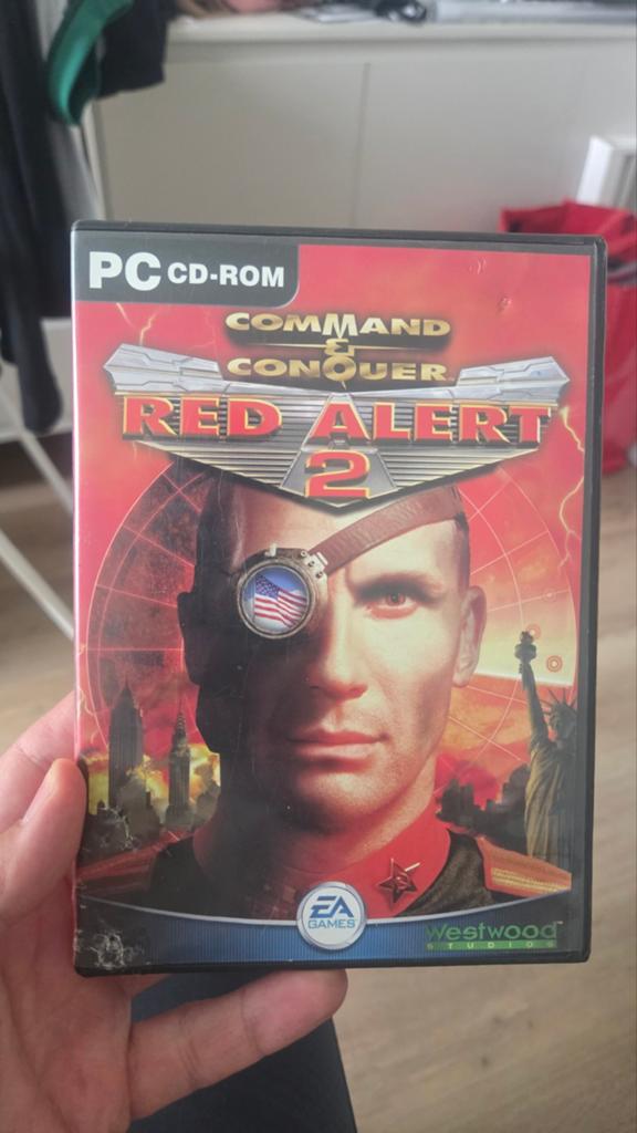 Red Alert 2, Spelcomputers en Games, 1 speler, Ophalen of Verzenden, Zo goed als nieuw, Vanaf 18 jaar