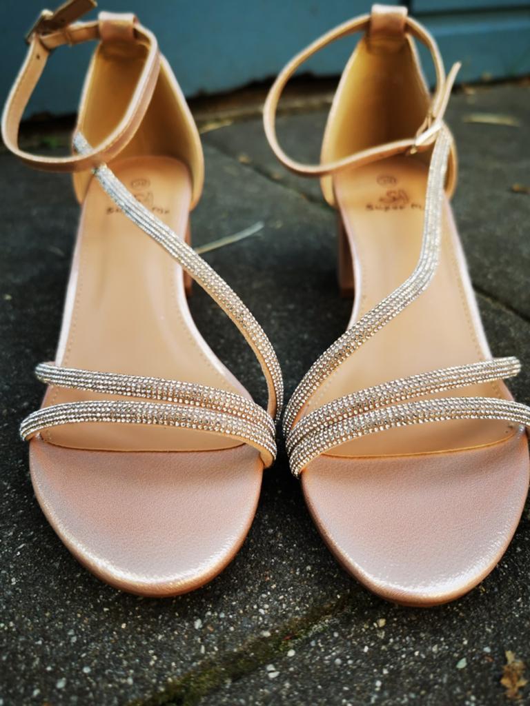 Pumps, goud/champagne kleur. Maat 39. Nieuw!, Overige kleuren, Galazaak, Schoenen, Nieuw