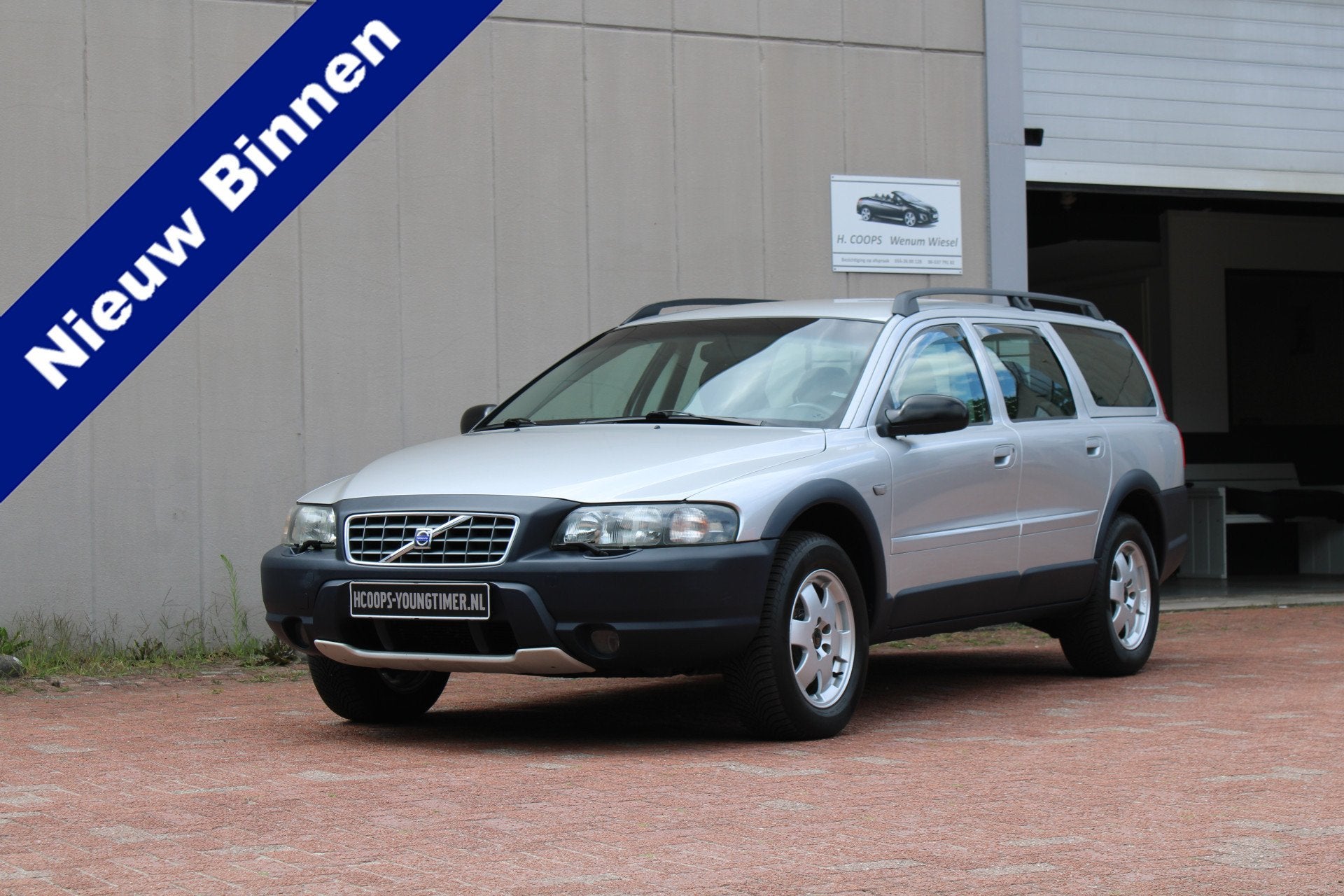 Volvo XC70 2.4T AWD AUTOMAAT YOUNGTIMER incl. 21% BTW, Auto's, Automaat, Met garantie (alle), Leder, 2435 cc