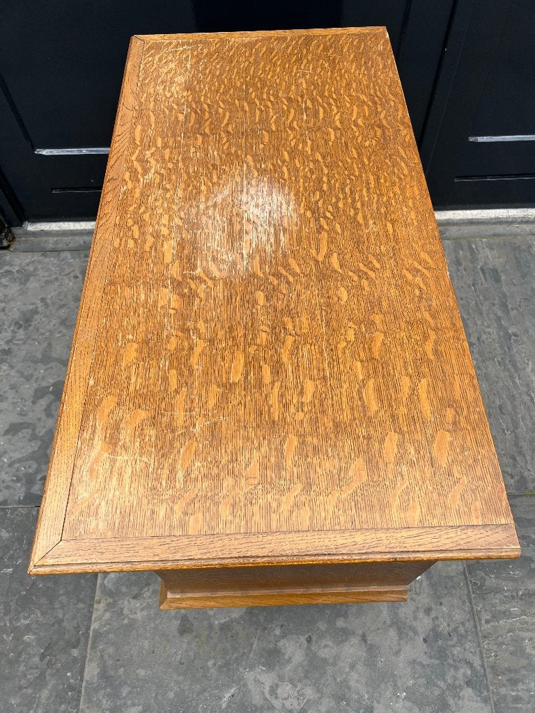 Foto 10 van Kast met 2 deuren ,Tv kast , eiken en fineerhout vintage