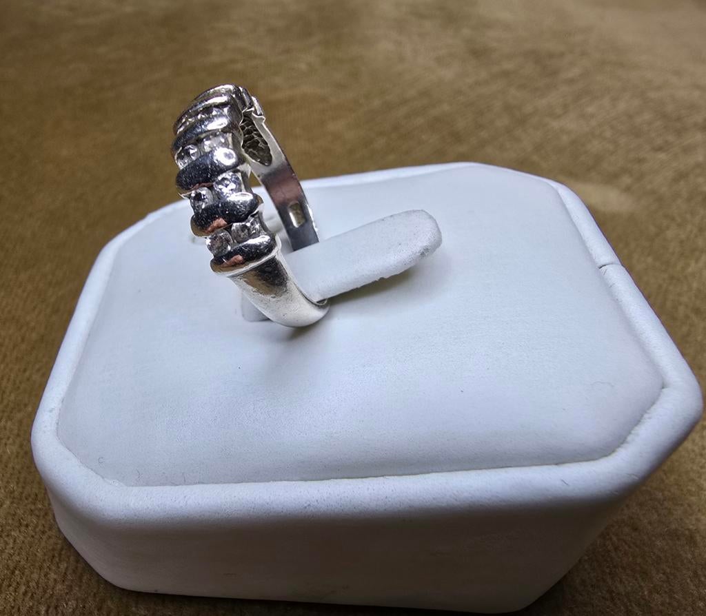 Zilveren ring met steentjes, Ophalen of Verzenden, Zo goed als nieuw, 17 tot 18, Dame