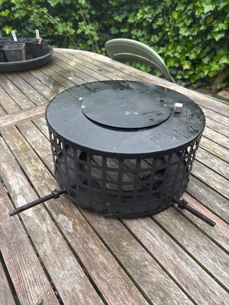 Schoorsteenkap - Bescherming voor uw schoorsteen, Tuin en Terras, Ophalen, Zo goed als nieuw
