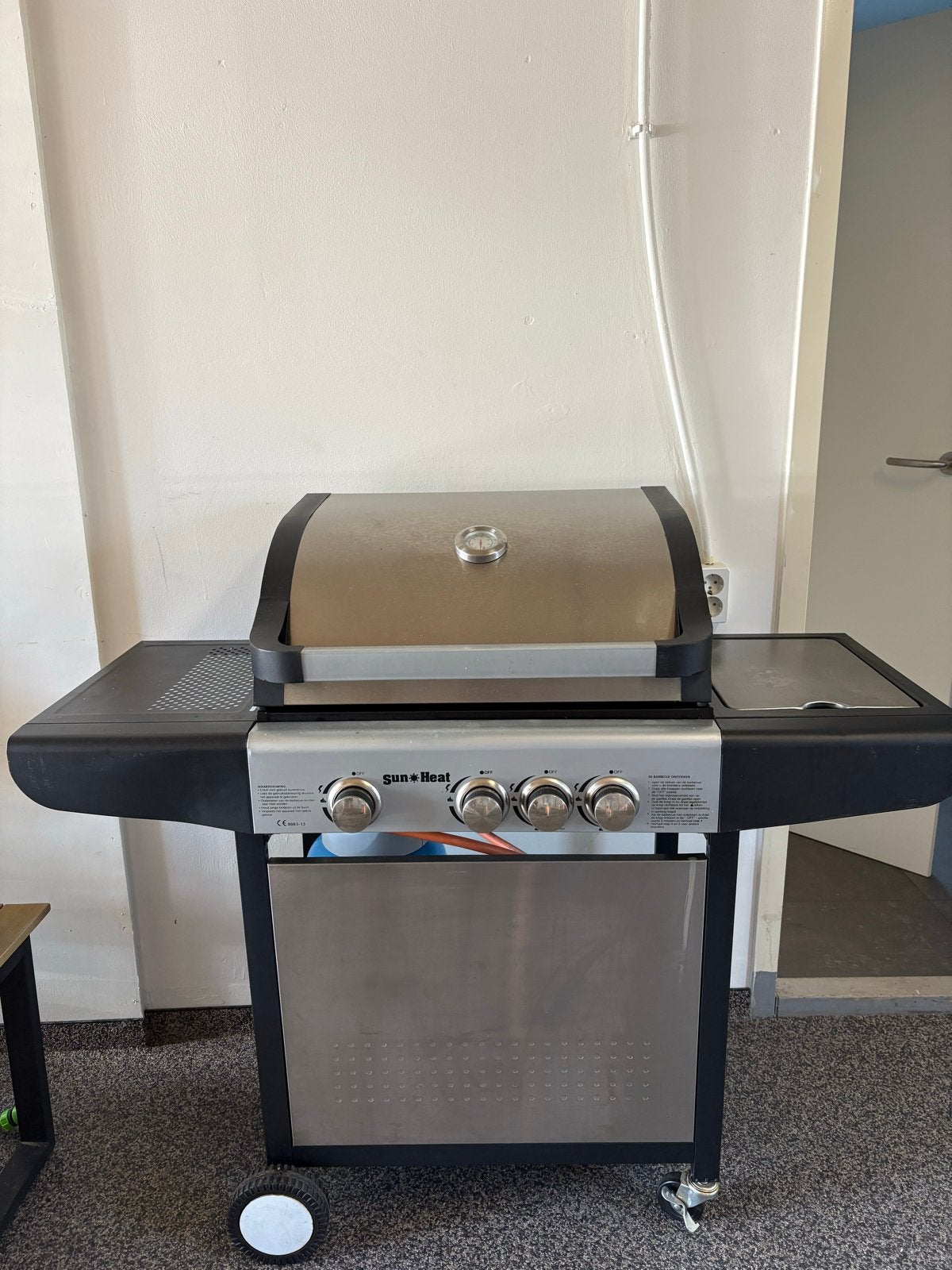 Sun & Heat Gasbarbecue met 4 branders, Tuin en Terras, Ophalen, Gebruikt