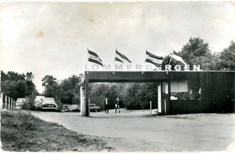 Reuver Ingang camping Lommerbergen, Verzamelen, Ansichtkaarten | Nederland, Ophalen of Verzenden, 1960 tot 1980, Gelopen, Limburg