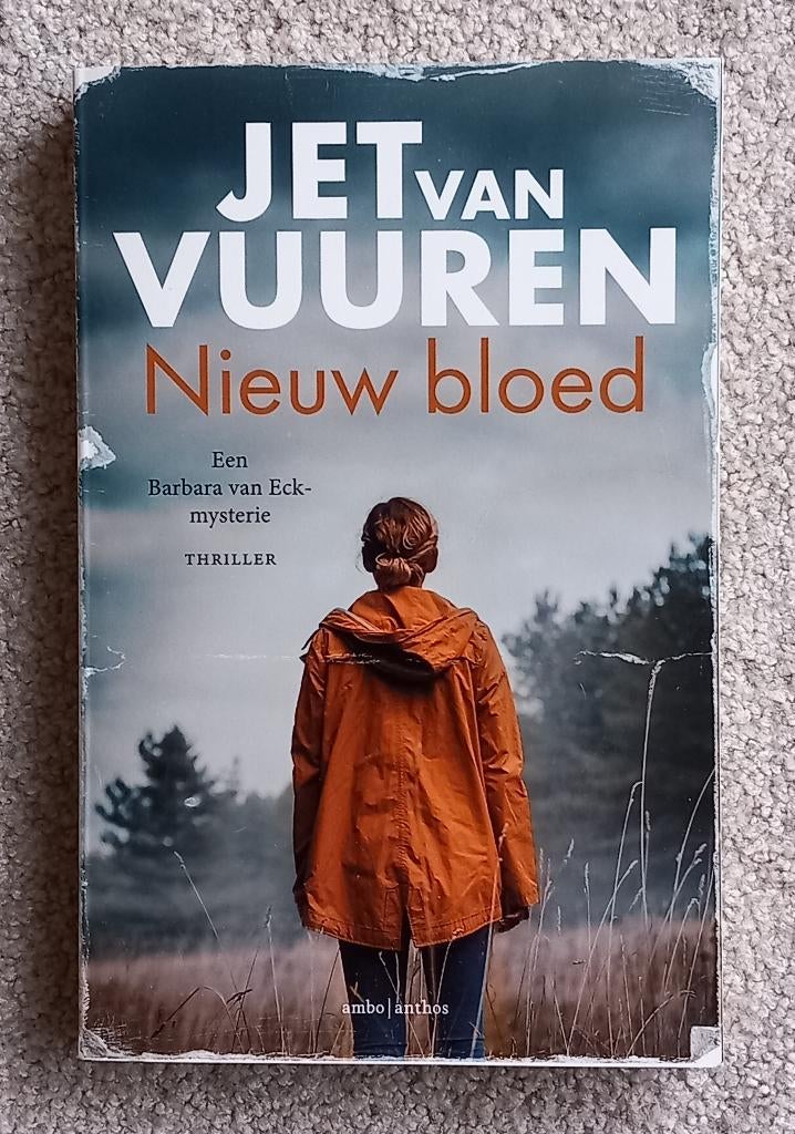 Jet van Vuuren  -  Nieuw bloed, Ophalen of Verzenden, Gelezen, Jet van Vuuren
