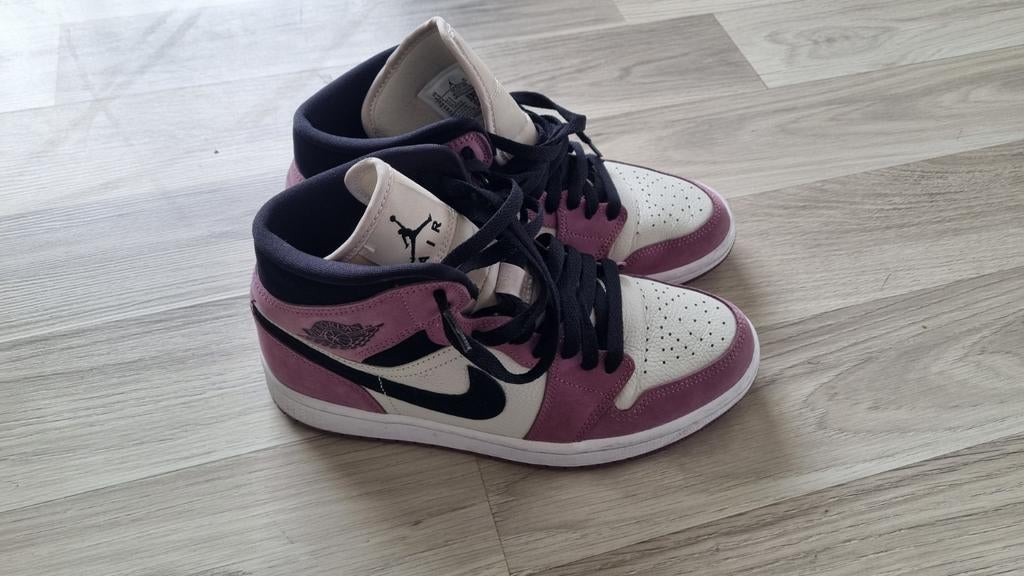Nike Air Jordan 1 Mid 'Berry Pink' sneakers, Nike Air Jordan, Ophalen of Verzenden, Roze, Sneakers of Gympen