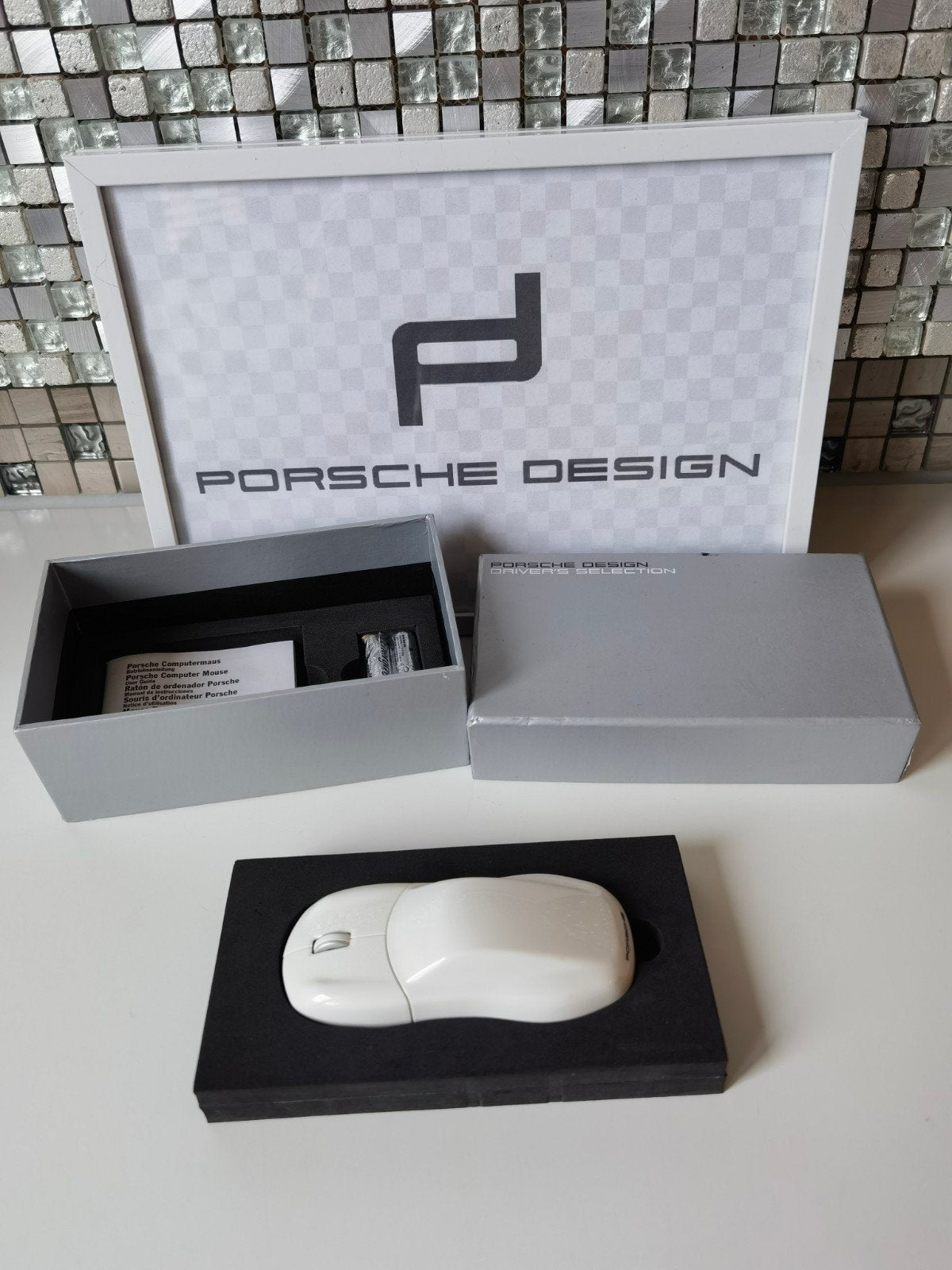 Origineel porsche muis in 911 auto vorm met verpakking, Computers en Software, Muis, Gaming muis, Porsche, Nieuw