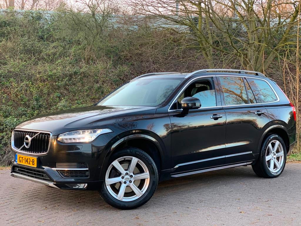 Volvo XC90 2.0 D5 AWD R-Design 224PK 7 PERS DEALER ONDERHOUD, Auto's, Gebruikt, Euro 6, 4 cilinders, 1969 cc
