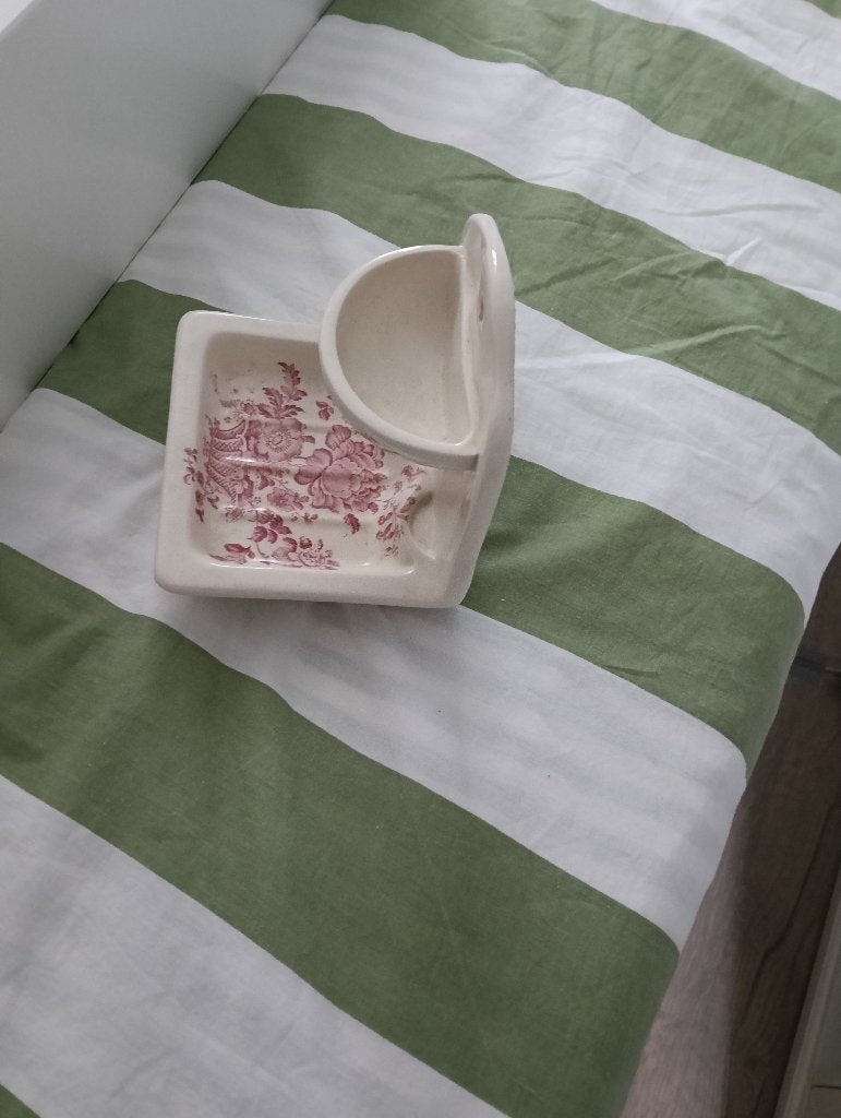 Brocante zeepbakje, Ophalen