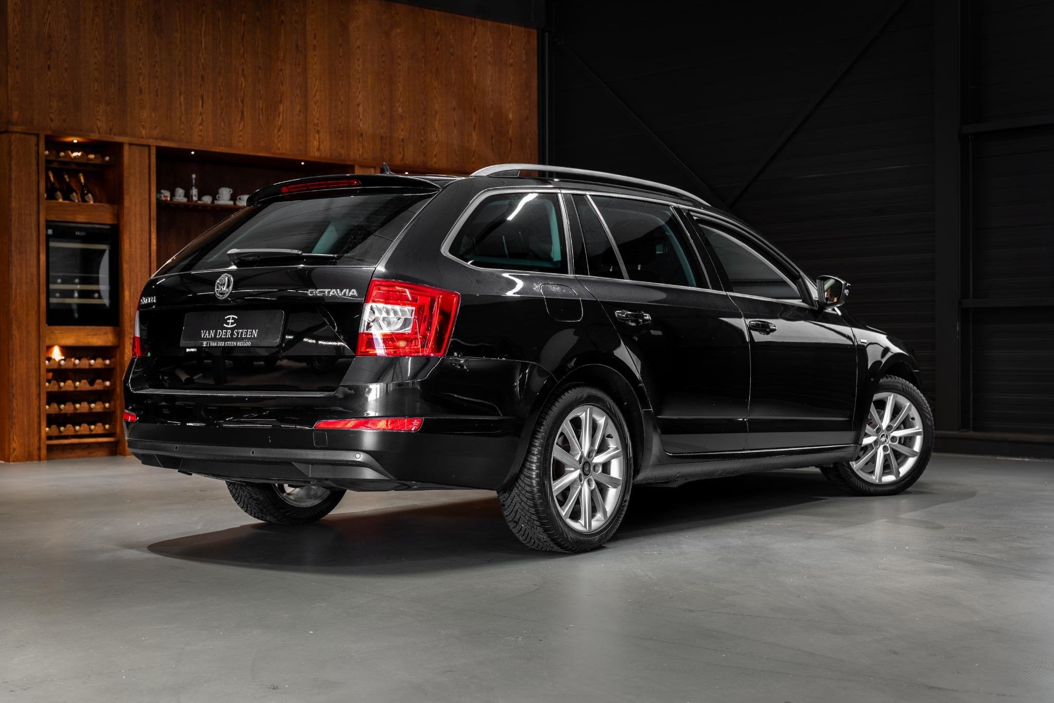 Skoda Octavia Combi 1.2 TSI Greentech JOY Businessline, Auto's, Voorwielaandrijving, Gebruikt, 4 cilinders, 620 kg
