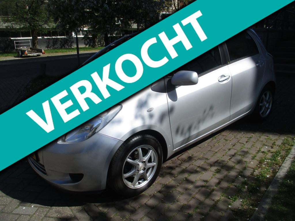 Toyota Yaris 1.3 VVTi Sol, Voorwielaandrijving, 4 cilinders, 995 kg, Origineel Nederlands