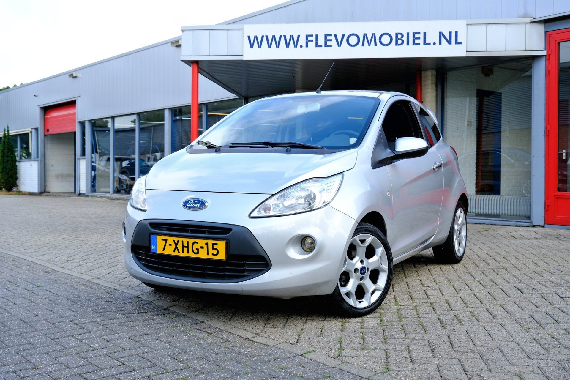 Ford Ka 1.2 Titanium X start/stop *64.252km!* Pano|Clima|Sto, Voorwielaandrijving, Euro 5, Stof, Gebruikt