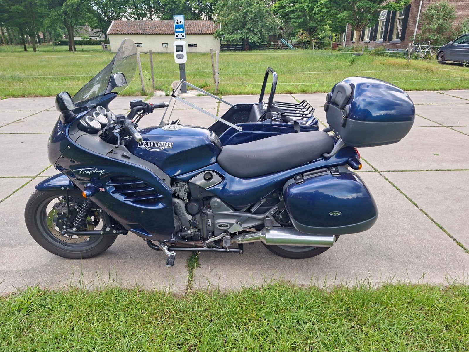 Triumph Trophy 1200 met EML zijspan en aanhanger, Motoren, 4 cilinders, Gebruikt