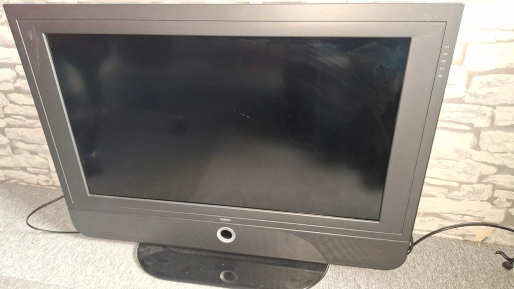 Loewe 32" tv, Huis en Inrichting, Haarden, Ophalen, Gebruikt, Vrijstaande haard, Elektrische haard