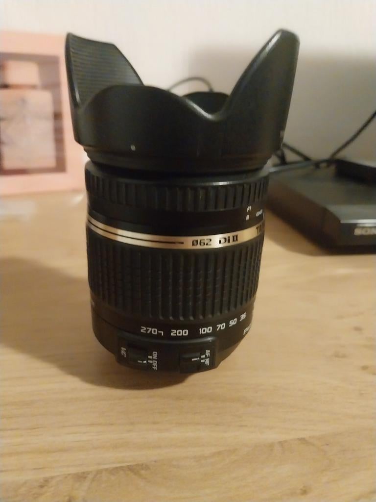 Tamron 18-270mm F/3.5-6.3 Di II VC PZD lens, Audio, Tv en Foto, Fotografie | Lenzen en Objectieven, Ophalen of Verzenden, Telelens